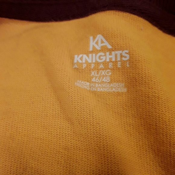 Minnesota Gophers Long Sleeve Top-Size XL (46-48) - Picture 6 of 8